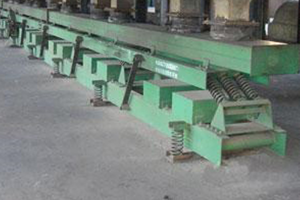 什么是慣性振動輸送機，性能特征概述